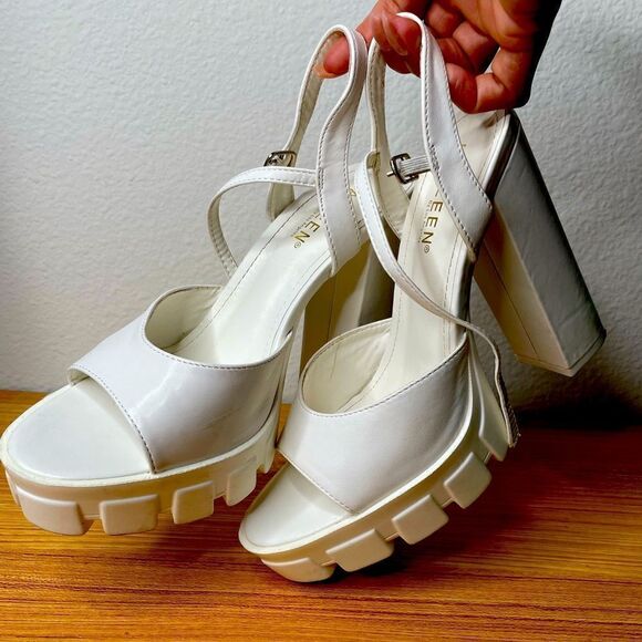 Shoes - White Bulky Sole Sandel Heel